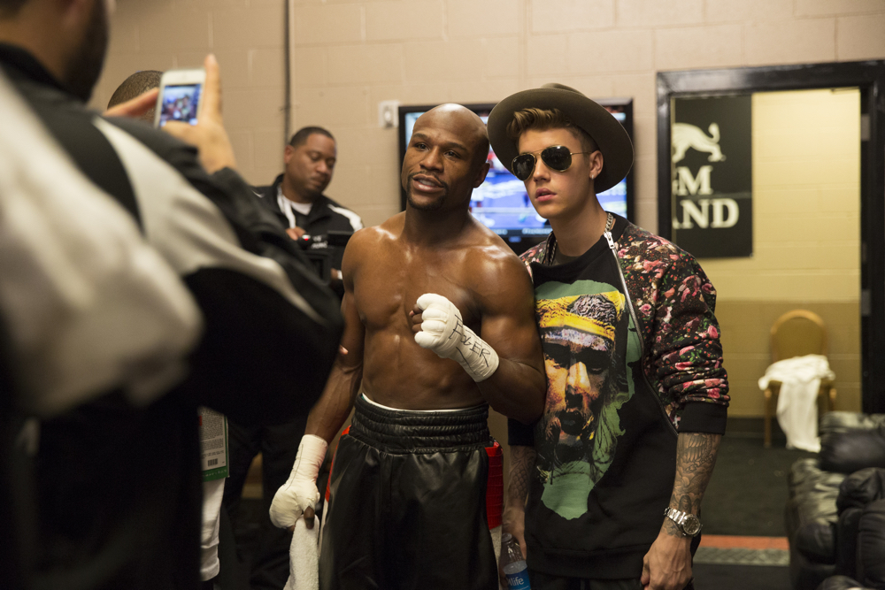 Floyd Mayweather And Justin Bieber Are Not Cool Anymore